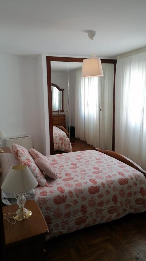 Apartamento La Basella Apartment Villanueva De Arosa Luaran gambar
