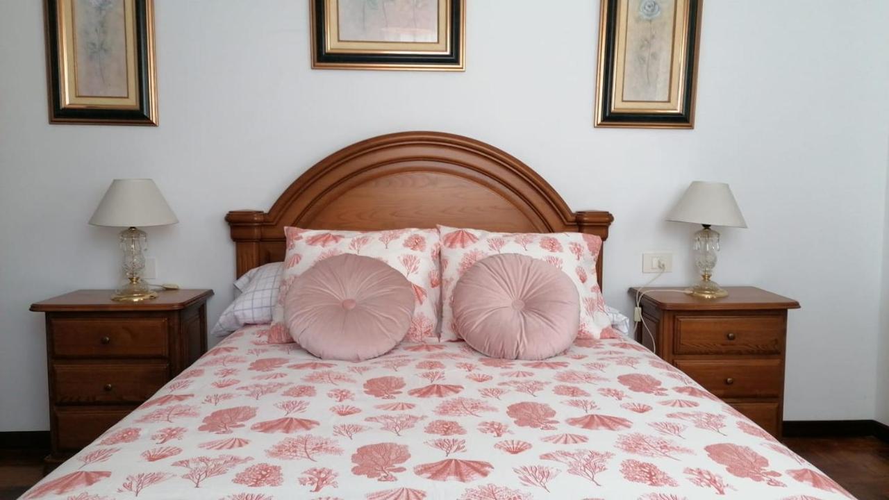 Apartamento La Basella Apartment Villanueva De Arosa Luaran gambar